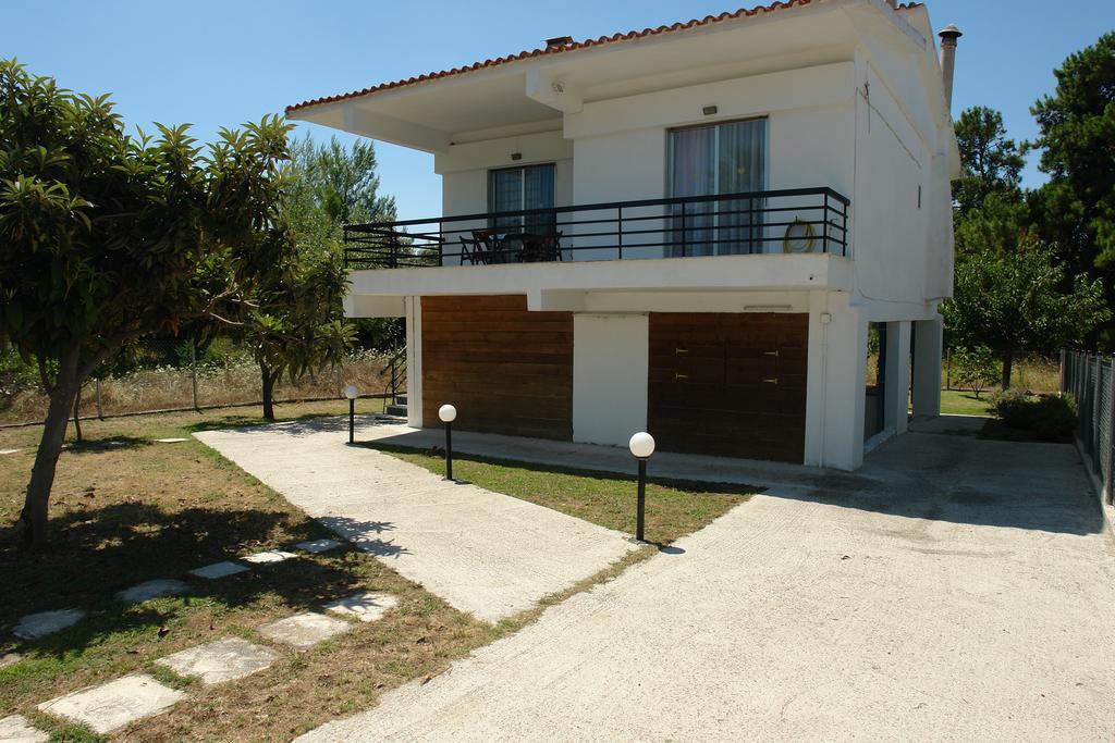 Antheia'S House Villa Nea Skioni Bagian luar foto