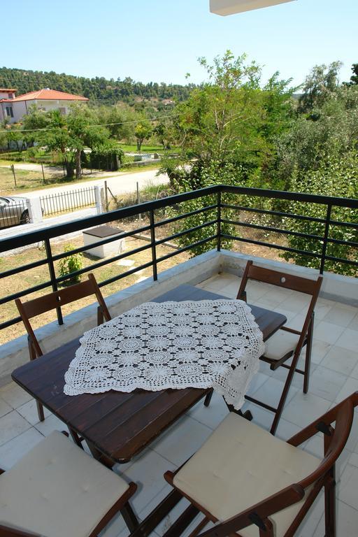 Antheia'S House Villa Nea Skioni Bagian luar foto
