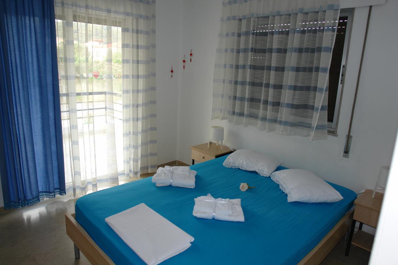 Antheia'S House Villa Nea Skioni Bagian luar foto