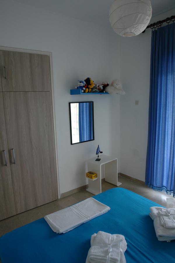 Antheia'S House Villa Nea Skioni Bagian luar foto