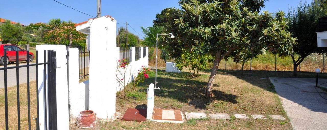 Antheia'S House Villa Nea Skioni Bagian luar foto